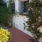 Casa Con Piscina Privada En - Es-170-96