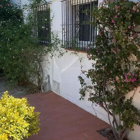 Casa Con Piscina Privada En - Es-170-96